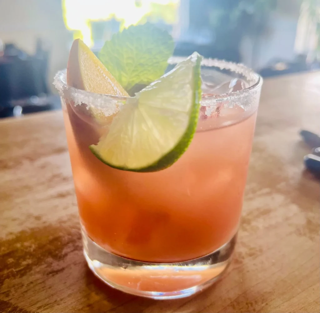 A wine-based margarita with lime and mint